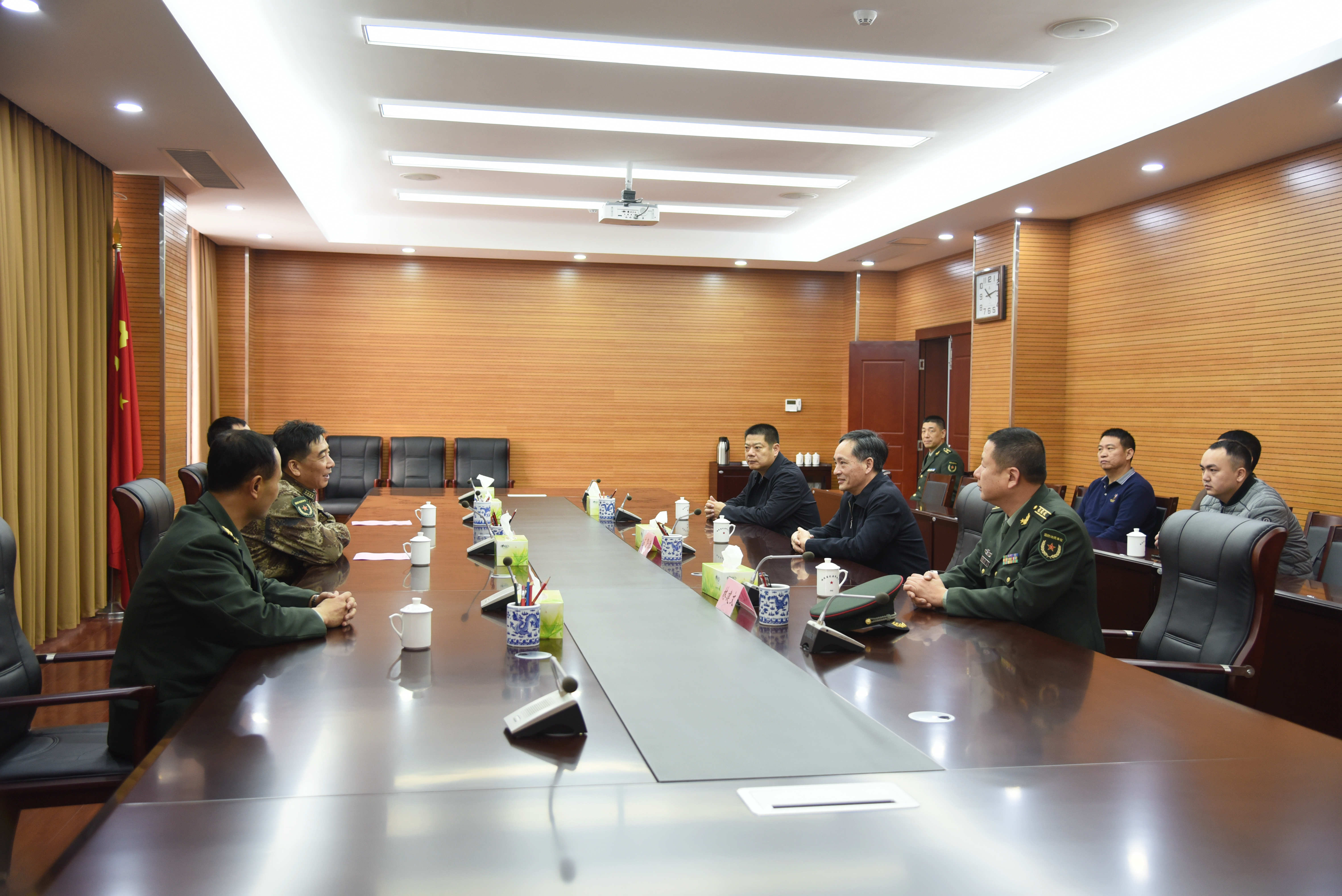 【新春走基层】区领导走访慰问龙岩军分区官兵