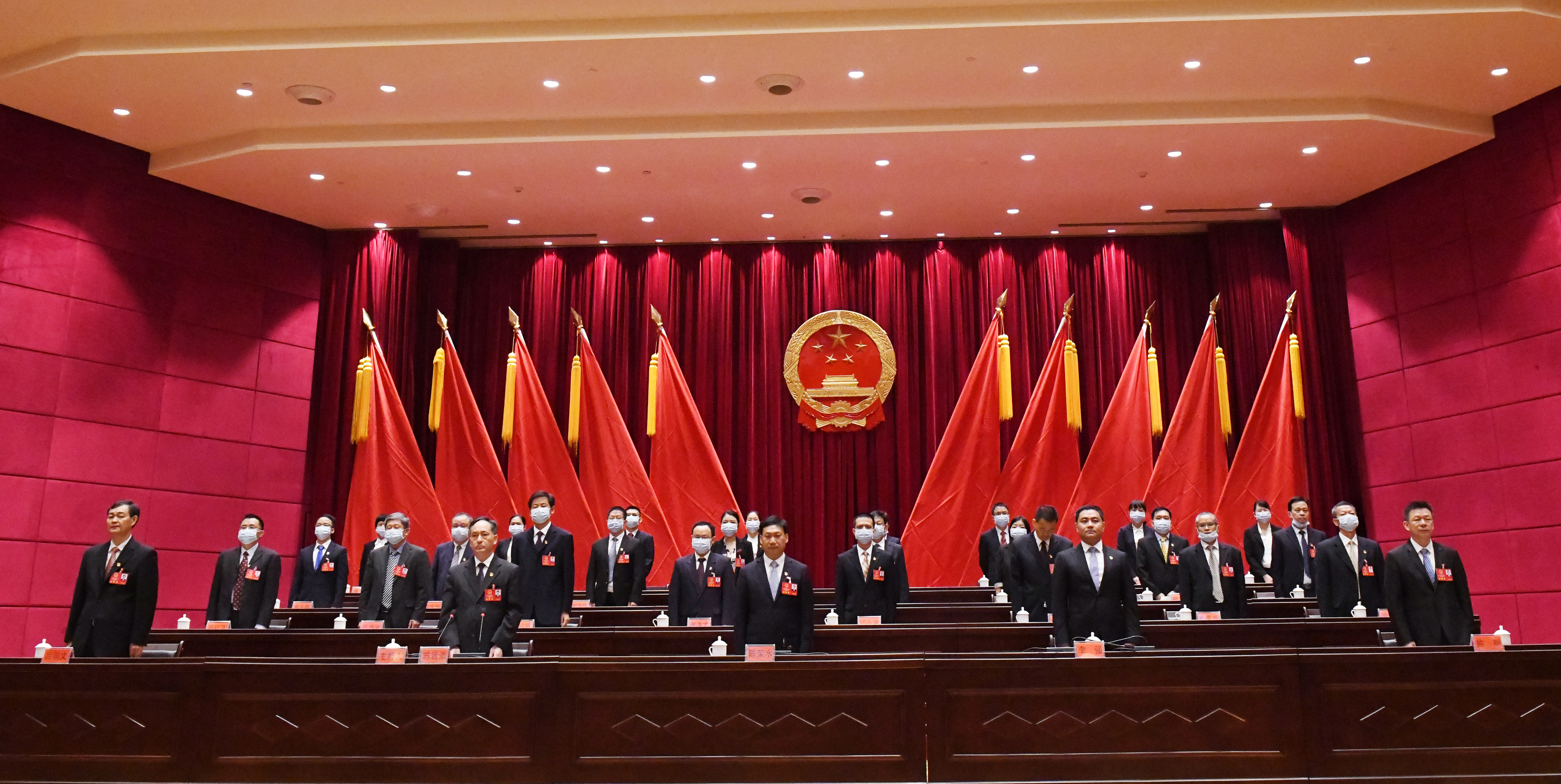 龙岩市永定区第十七届人民代表大会第五次会议胜利闭幕