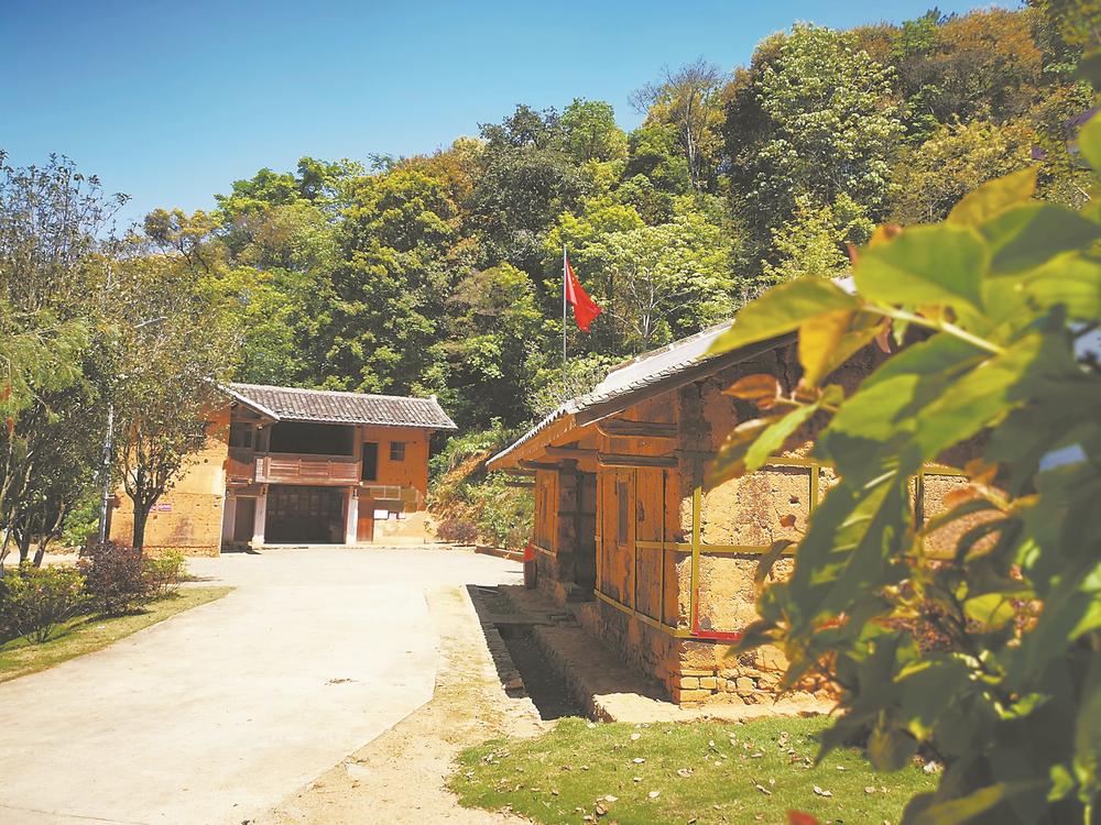 【福建日报】护卫红色血脉的伯公凹