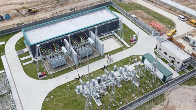 永定区首座装配式变电站投运送电